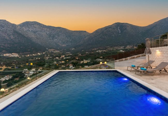 Villa in Bali - Brikis Villa 3 - With Private Pool Villa in Bali - Brikis Villa 3 - With Private Pool