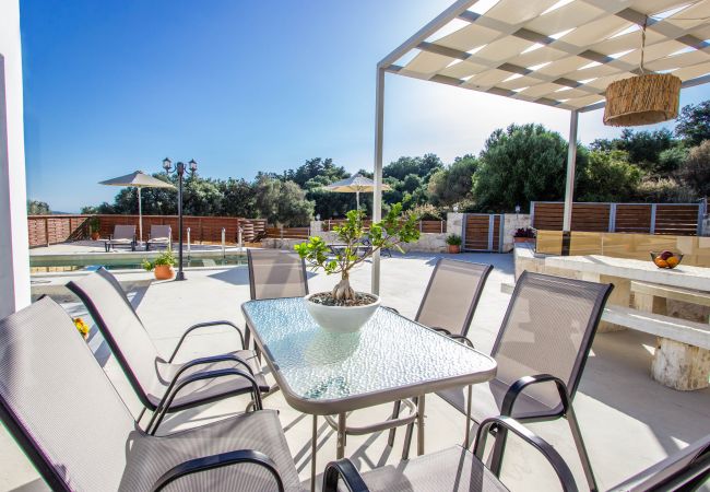 Villa in Saitoures - Villa Altura - With Private Pool Villa in Saitoures - Villa Altura - With Private Pool