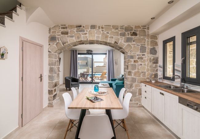 Villa in Kokkinos Pirgos - Elmara Luxury Villa 1 Next to the Beach Villa in Kokkinos Pirgos - Elmara Luxury Villa 1 Next to the Beach