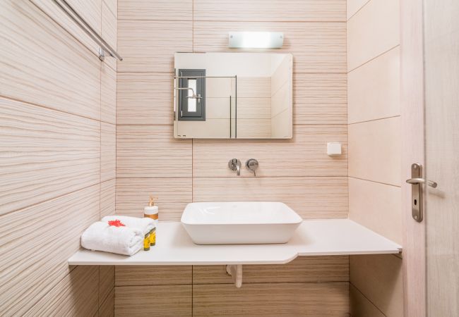 Villa in Kokkinos Pirgos - ELMARA Luxury Villa 2 - Next to the Beach Villa in Kokkinos Pirgos - ELMARA Luxury Villa 2 - Next to the Beach