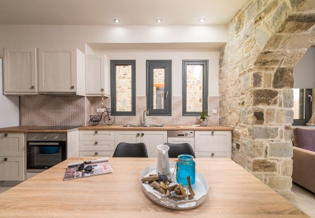 Villa in Kokkinos Pirgos - ELMARA Luxury Villa 2 - Next to the Beach Villa in Kokkinos Pirgos - ELMARA Luxury Villa 2 - Next to the Beach