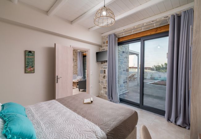 Villa in Kokkinos Pirgos - ELMARA Luxury Villa 3 - Next to the Beach Villa in Kokkinos Pirgos - ELMARA Luxury Villa 3 - Next to the Beach