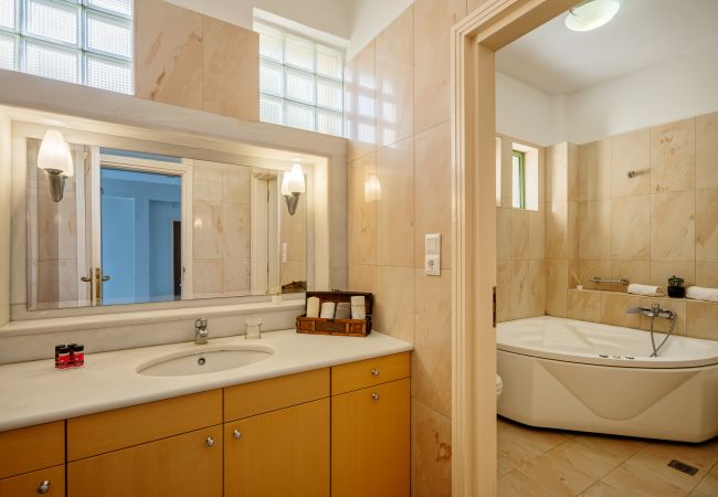 Villa in Giannoudi - Villa Panorama - With 60m Private Pool Villa in Giannoudi - Villa Panorama - With 60m Private Pool