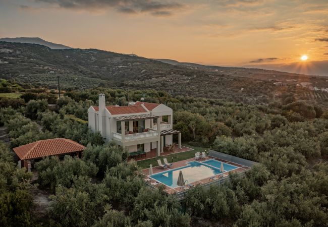 Villa in Giannoudi - Villa Panorama - With 60m Private Pool Villa in Giannoudi - Villa Panorama - With 60m Private Pool