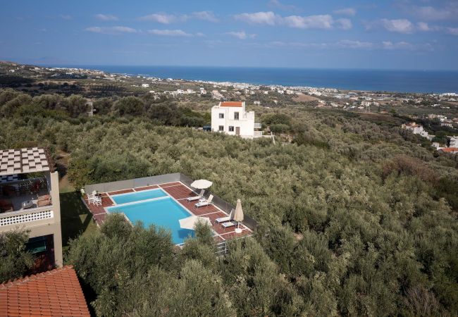 Villa in Giannoudi - Villa Panorama - With 60m Private Pool Villa in Giannoudi - Villa Panorama - With 60m Private Pool