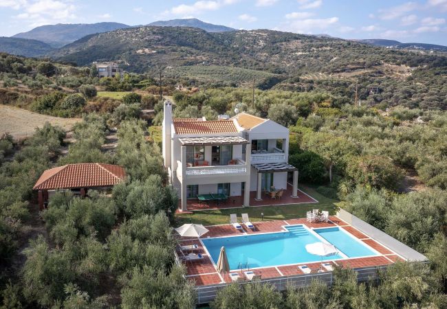Villa in Giannoudi - Villa Panorama - With 60m Private Pool Villa in Giannoudi - Villa Panorama - With 60m Private Pool