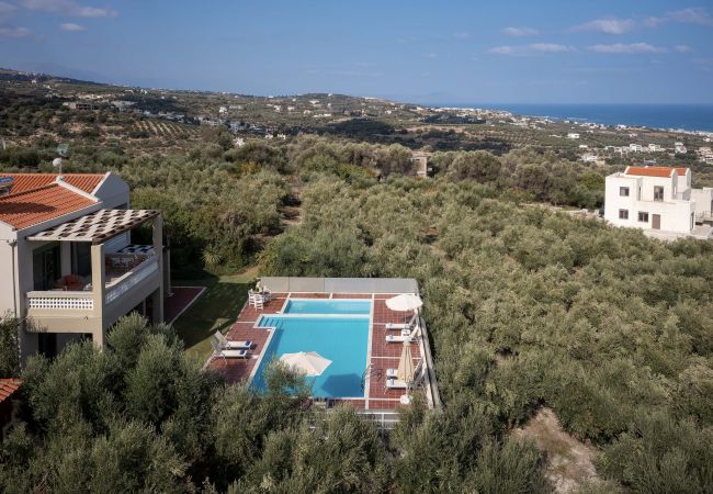 Villa in Giannoudi - Villa Panorama - With 60m Private Pool Villa in Giannoudi - Villa Panorama - With 60m Private Pool