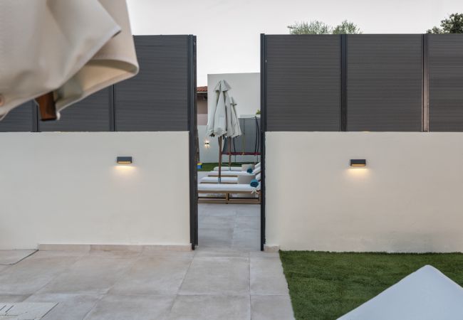 Villa in Roumeli - Elysian Villas - With 2 Private Pools Villa in Roumeli - Elysian Villas - With 2 Private Pools