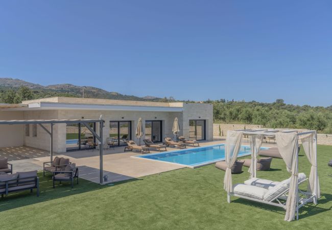 Villa in Choumeri - Villa Lux Solis - With 2 Pools Villa in Choumeri - Villa Lux Solis - With 2 Pools