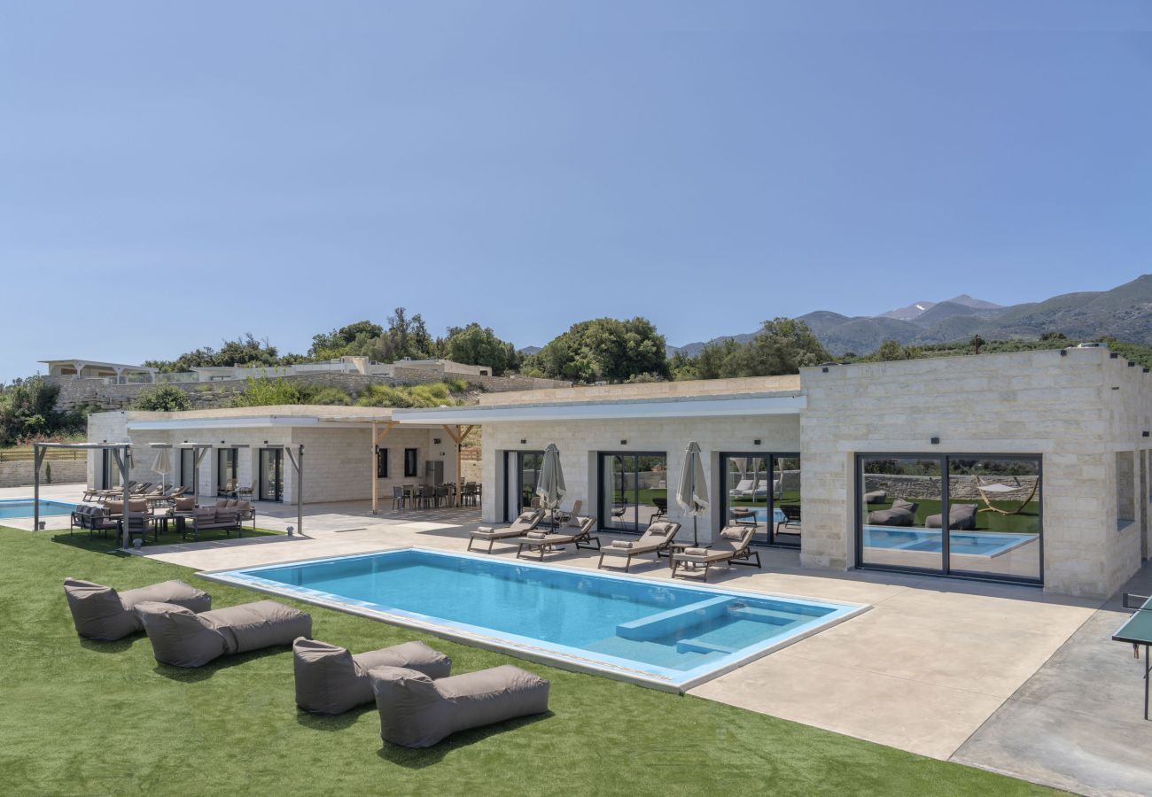 Villa in Choumeri - Villa Lux Solis - With 2 Pools