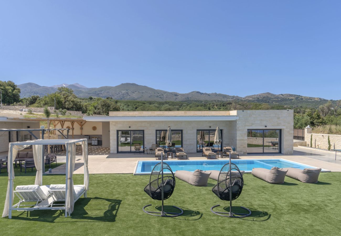 Villa in Choumeri - Villa Lux Solis - With 2 Pools