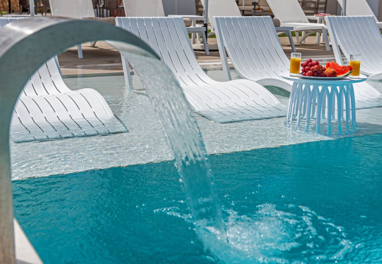 Villa in Rethymno - Luxury Oasis Villa - 11 bedrooms with Heated Pool