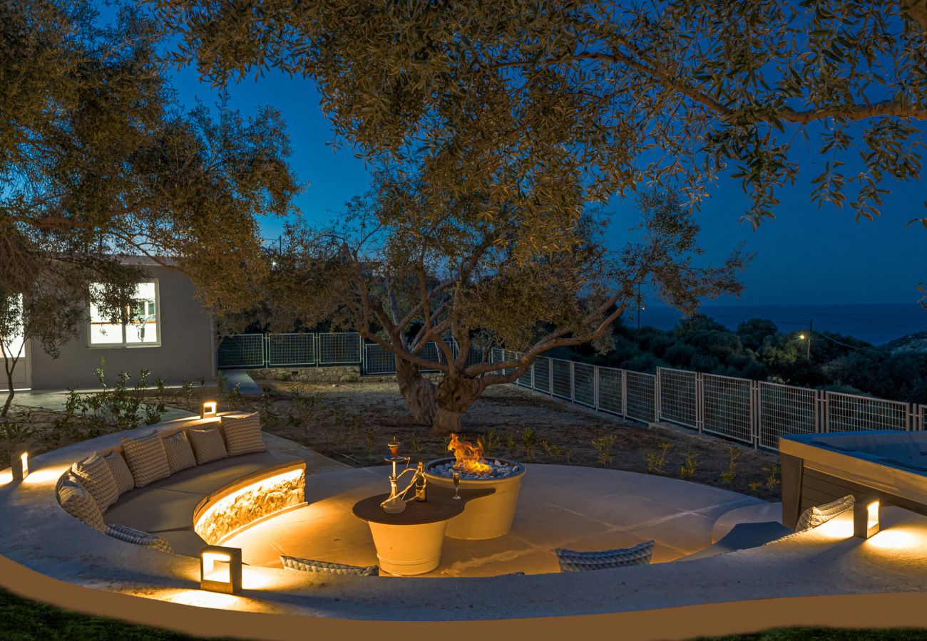 Villa in Rethymno - Luxury Oasis Villa - 11 bedrooms with Heated Pool