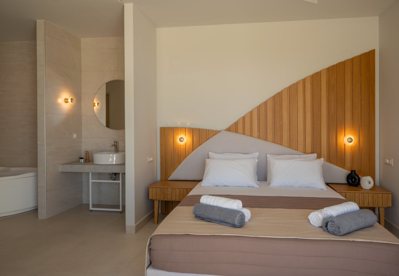 Villa in Tria Monastiria - Luxury Zakkallin Villa - With Amazing View