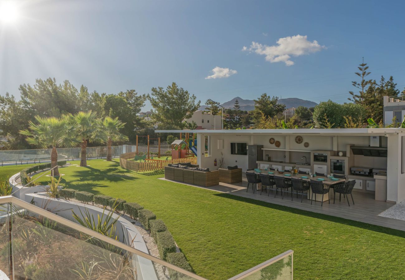 Villa in Tria Monastiria - Luxury Zakkallin Villa - With Amazing View