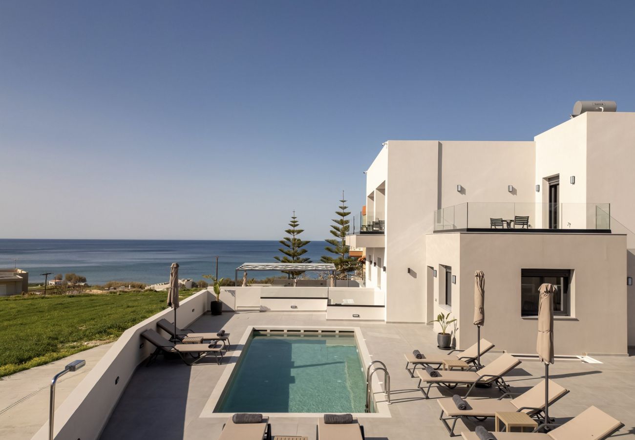 Villa in Sfakaki - Solaire Villa - Heated Pools & Sauna