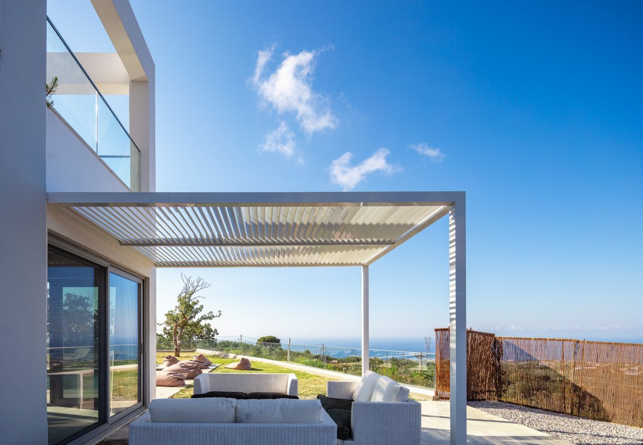 Villa in Gallos - O2 Villa | With Private Heated Pool