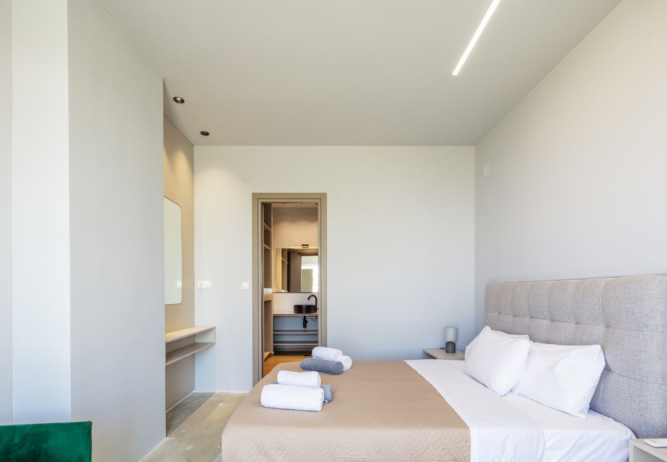 Villa in Gallos - O2 Villa | With Private Heated Pool