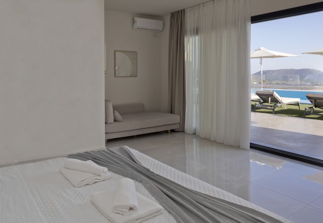 Villa in Choumeri - Elira Luxury Villa - With Private Pool Villa in Choumeri - Elira Luxury Villa - With Private Pool