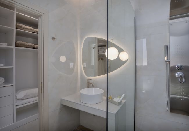 Villa in Choumeri - Elira Luxury Villa - With Private Pool Villa in Choumeri - Elira Luxury Villa - With Private Pool