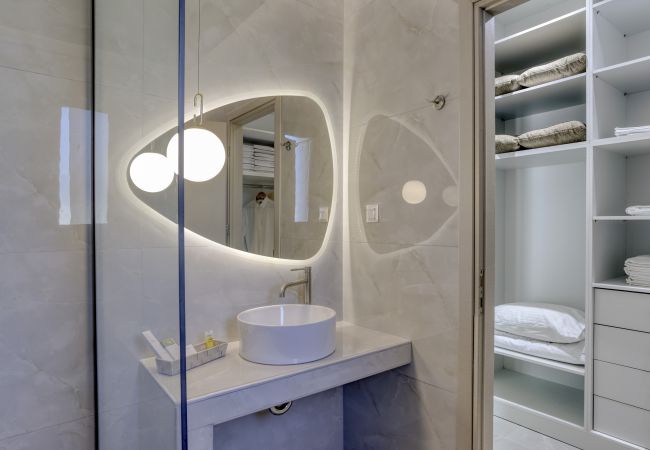 Villa in Choumeri - Elira Luxury Villa - With Private Pool Villa in Choumeri - Elira Luxury Villa - With Private Pool