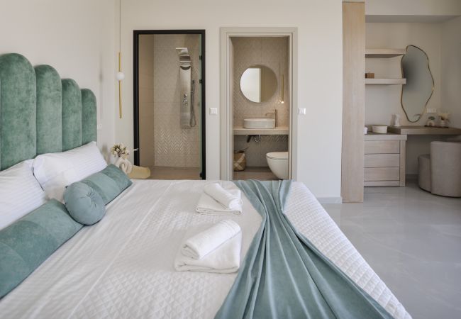 Villa in Choumeri - Elira Luxury Villa - With Private Pool Villa in Choumeri - Elira Luxury Villa - With Private Pool