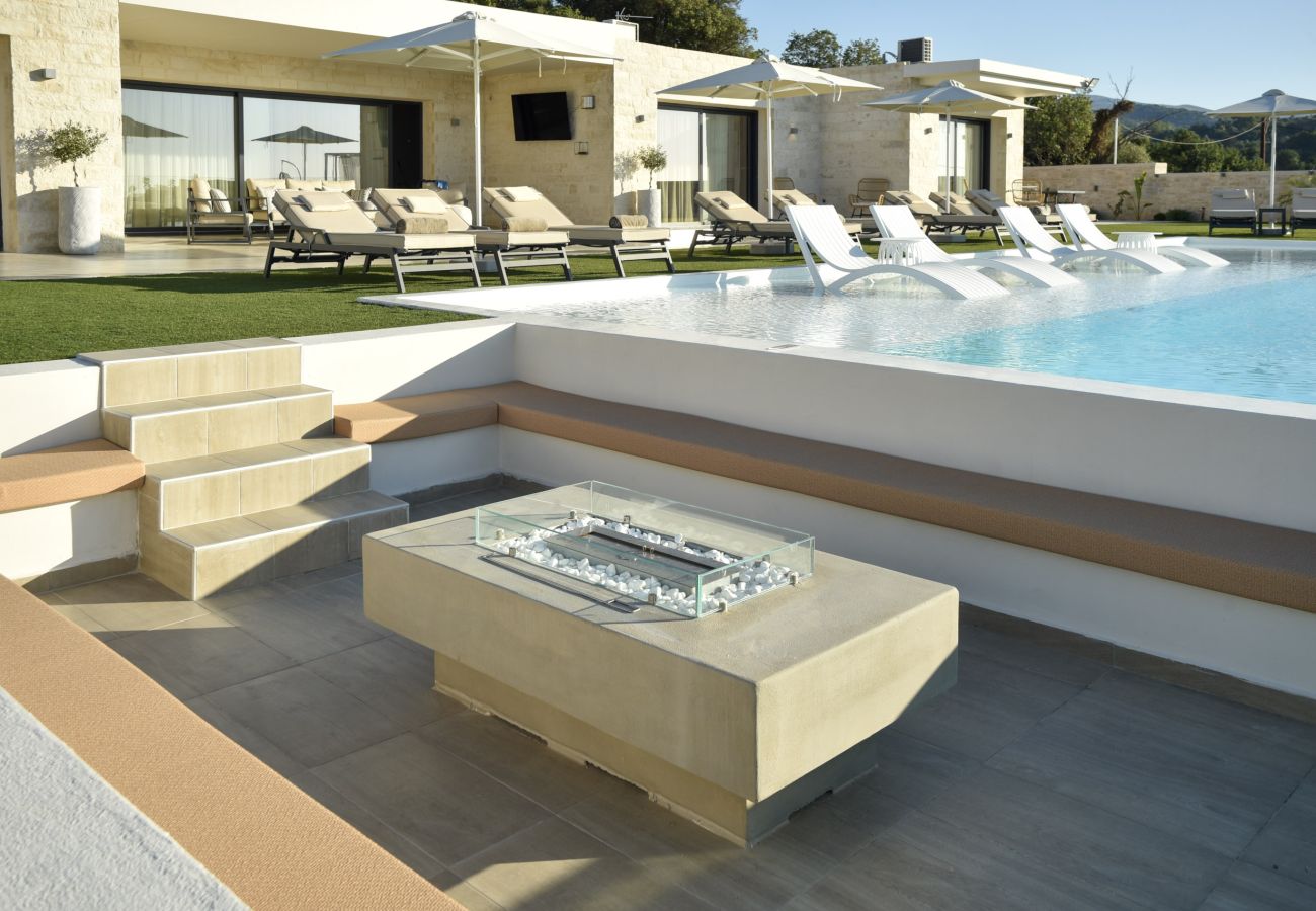 Villa in Choumeri - Elira Luxury Villa - With Private Pool