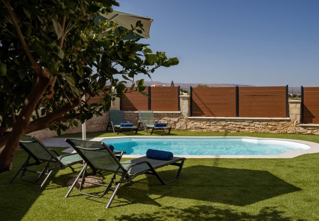 Villa in Prinos - Villa eleni - With Private Pool Villa in Prinos - Villa eleni - With Private Pool