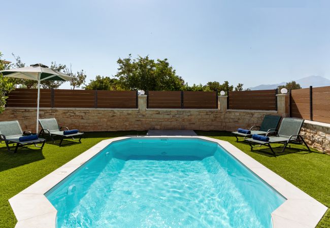 Villa in Prinos - Villa eleni - With Private Pool Villa in Prinos - Villa eleni - With Private Pool