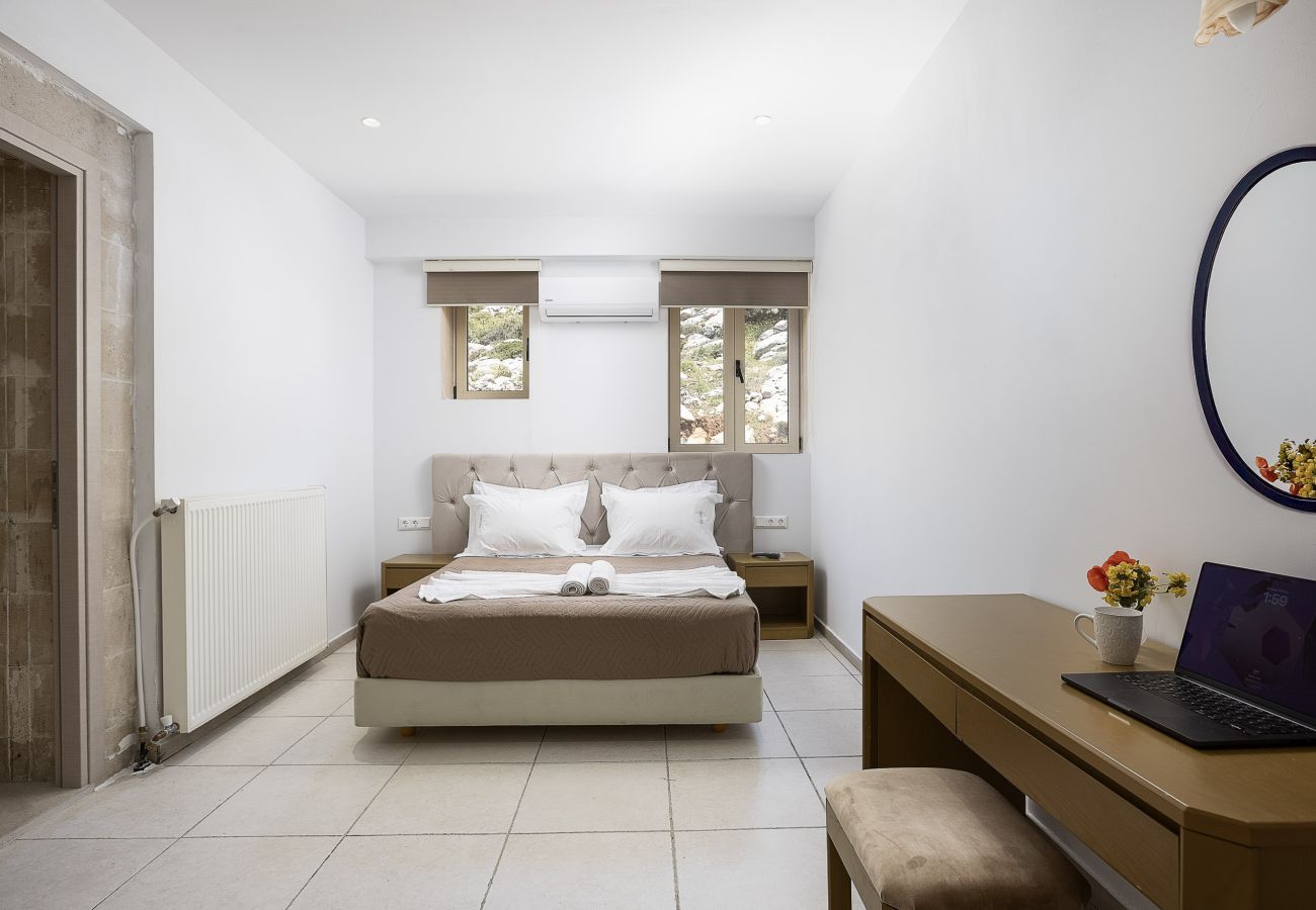 Villa in Garazo - Villa Pasiphae - With Private Pool