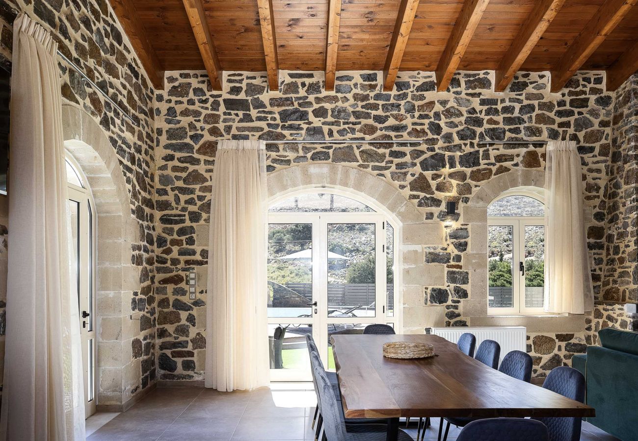 Villa in Garazo - Villa Pasiphae - With Private Pool