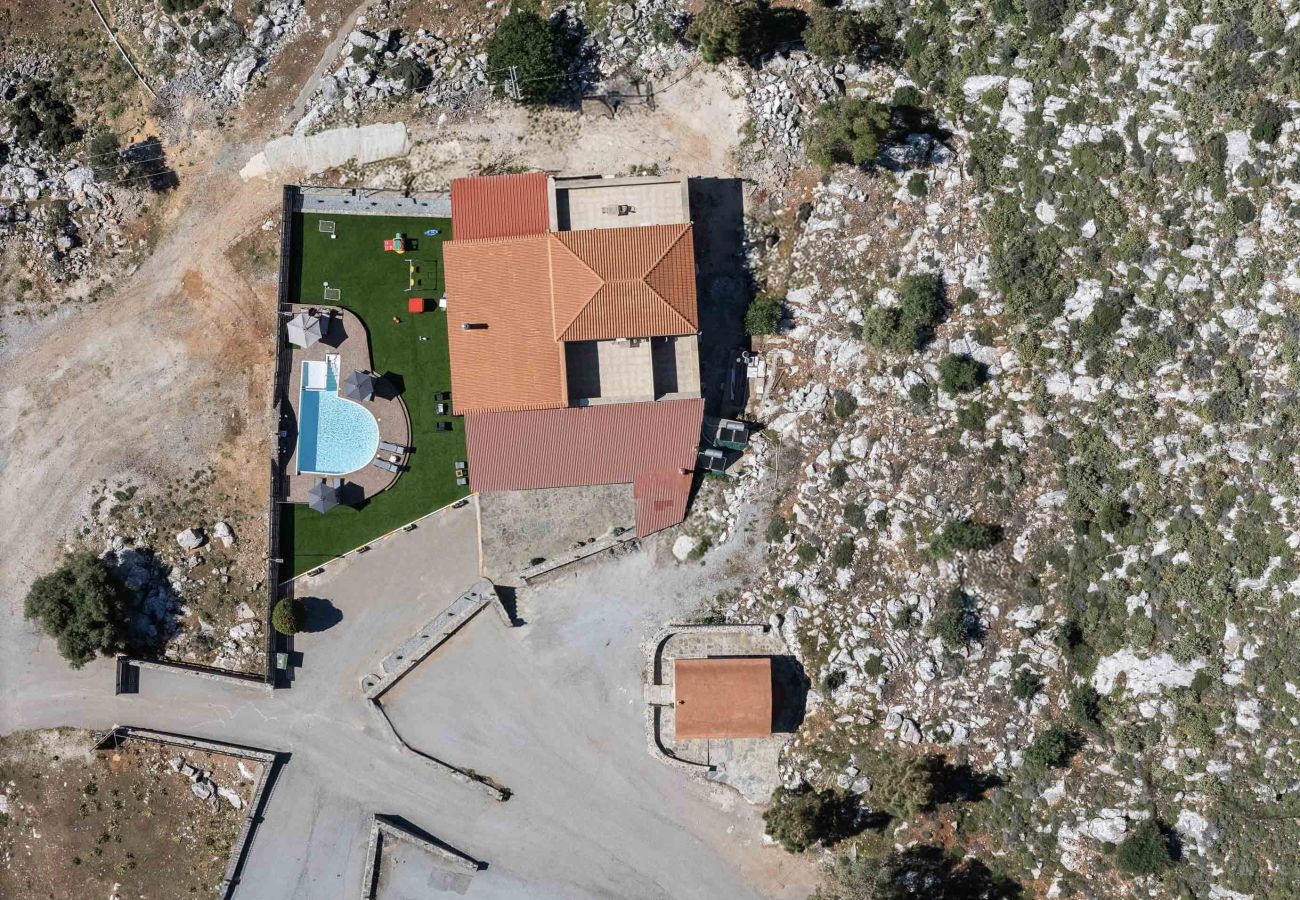 Villa in Garazo - Villa Pasiphae - With Private Pool