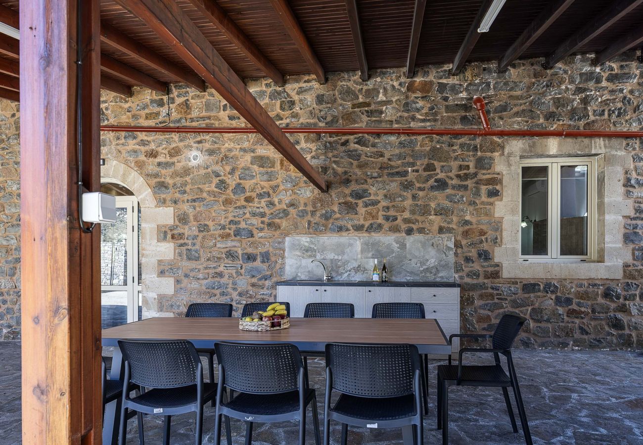 Villa in Garazo - Villa Pasiphae - With Private Pool