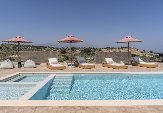 Villa in Atsipopoulo - Luxury Villa Maximos - With Private Heated Pool Villa in Atsipopoulo - Luxury Villa Maximos - With Private Heated Pool