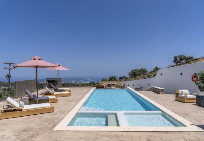 Villa in Atsipopoulo - Luxury Villa Maximos - With Private Heated Pool Villa in Atsipopoulo - Luxury Villa Maximos - With Private Heated Pool