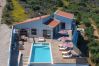 Villa in Atsipopoulo - Luxury Villa Maximus - With Private Heated Pool
