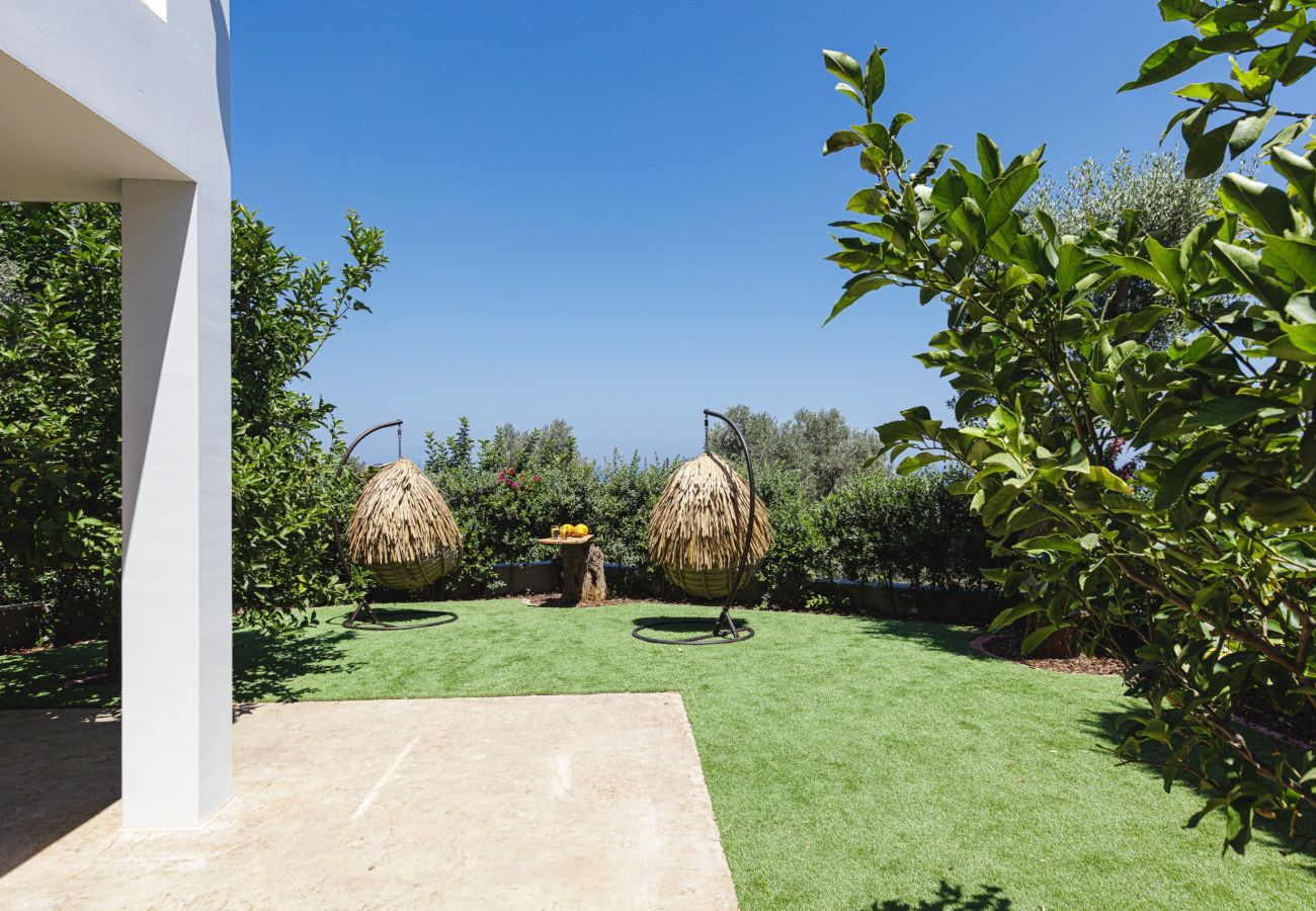 Villa in Maroulas - Luxurious Villa Rizes - with Private Pool