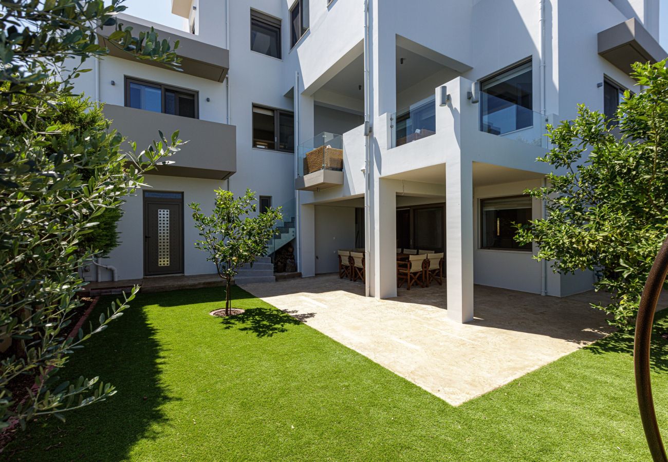 Villa in Maroulas - Luxurious Villa Rizes - with Private Pool