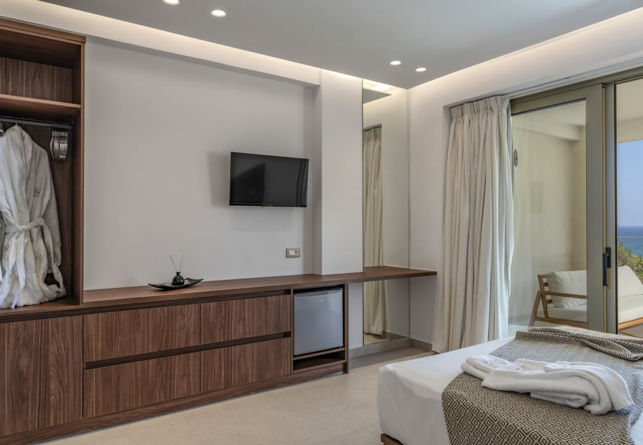 Villa in Panormo - Luxury Villa Selestine | With Private Pool 