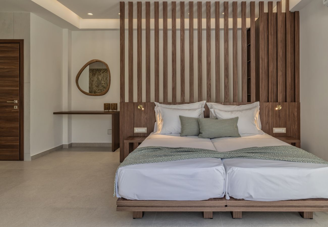 Villa in Panormo - Luxury Villa Selestine | With Private Pool 