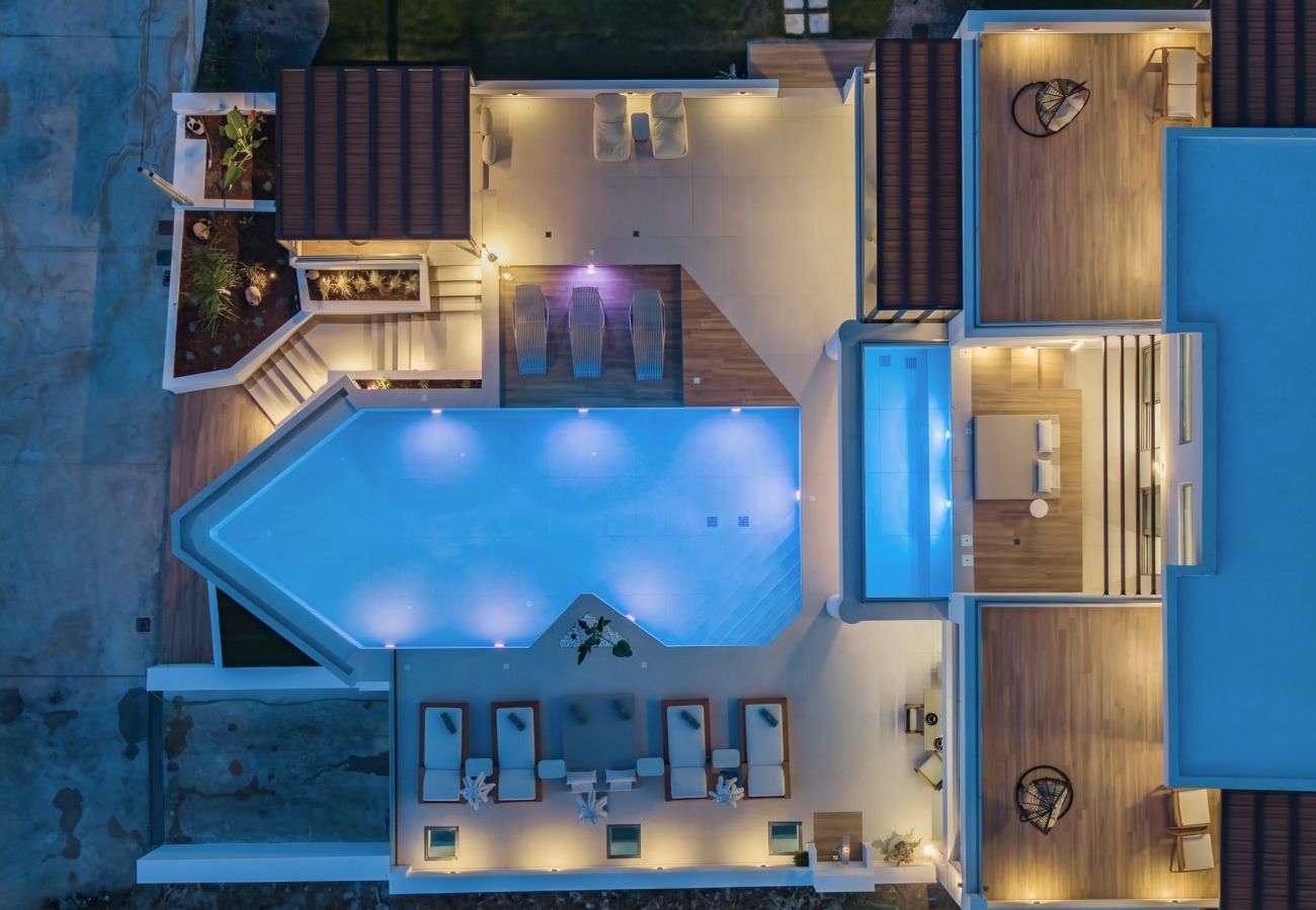 Villa in Panormo - Luxury Villa Selestine | With Private Pool 