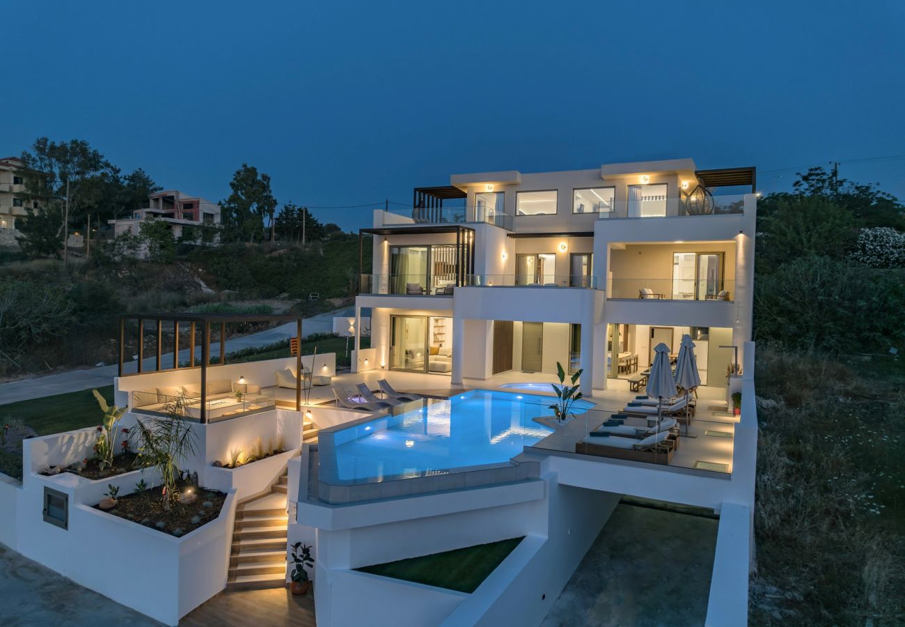 Villa in Panormo - Luxury Villa Selestine | With Private Pool 