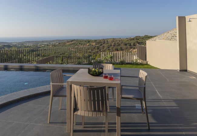 Villa in Agia Triada - Villa Rea - With Private Pool Villa in Agia Triada - Villa Rea - With Private Pool