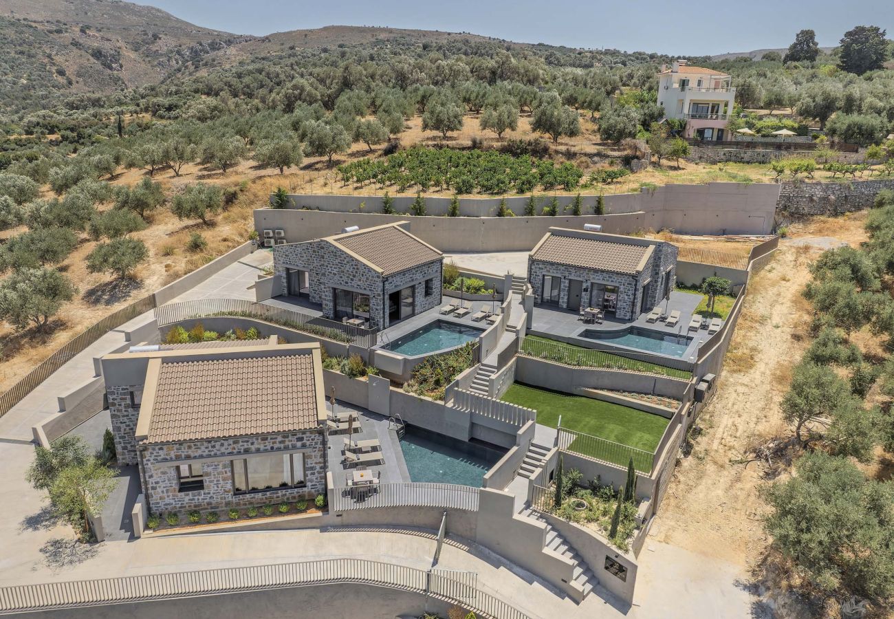Villa in Agia Triada - Valley View Villas - With 3 Pools