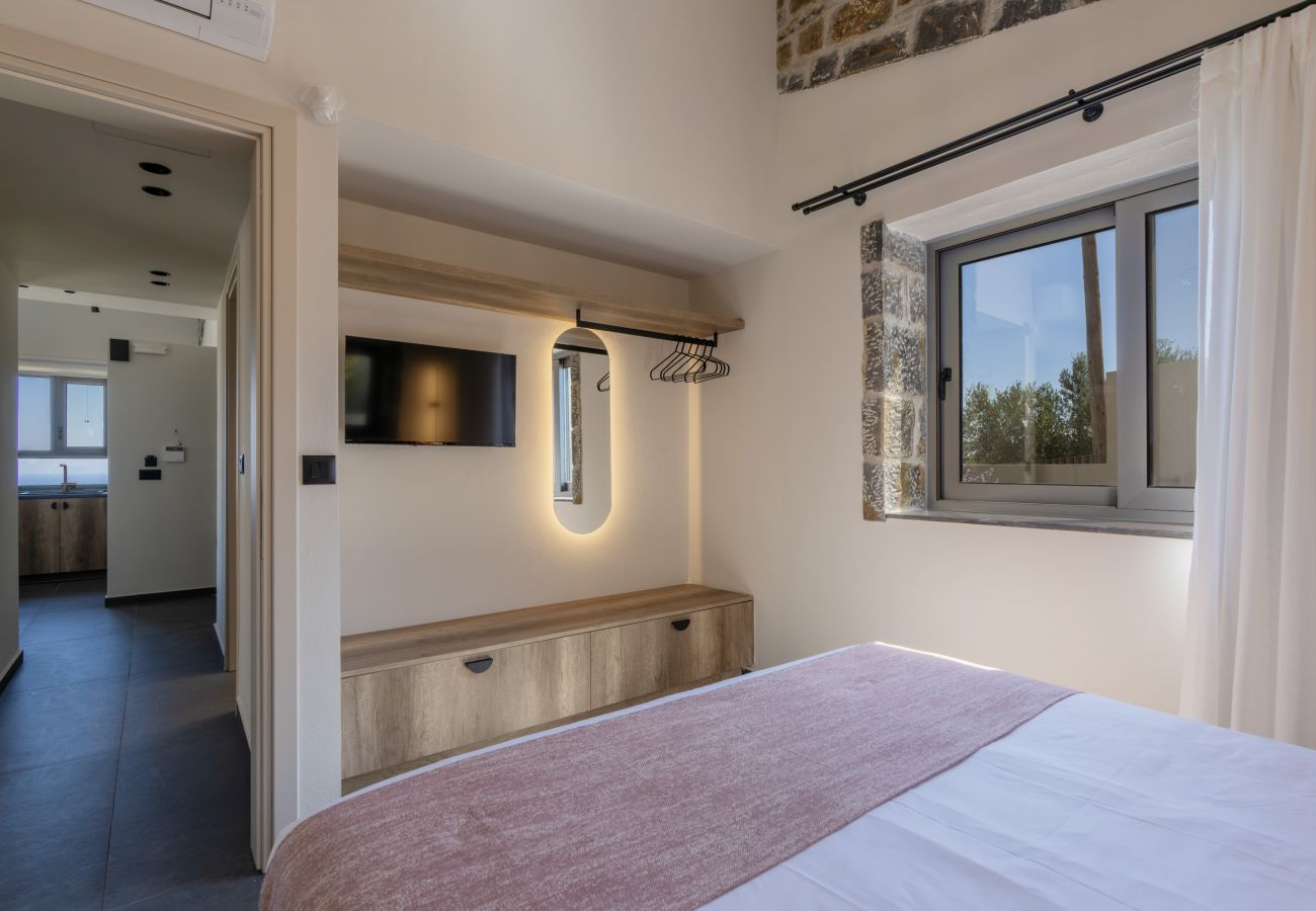 Villa in Agia Triada - Valley View Villas - With 3 Pools