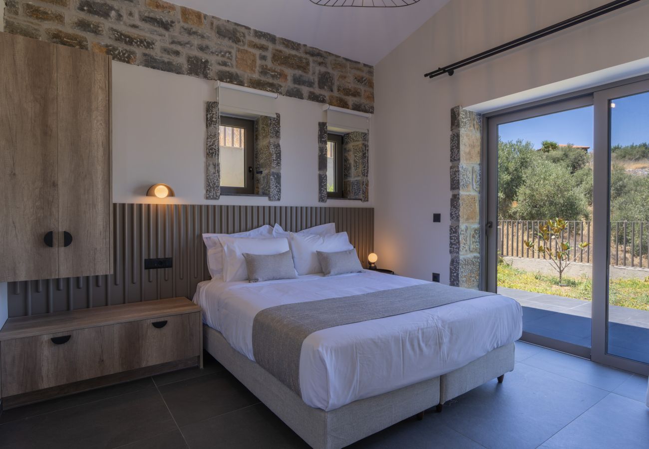 Villa in Agia Triada - Valley View Villas - With 3 Pools