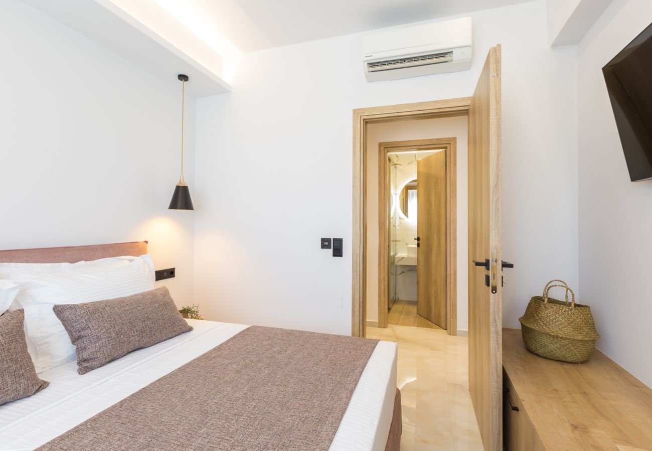 Villa in Agia Eirini - Villa Santa Irini 3 - With Heated Pool