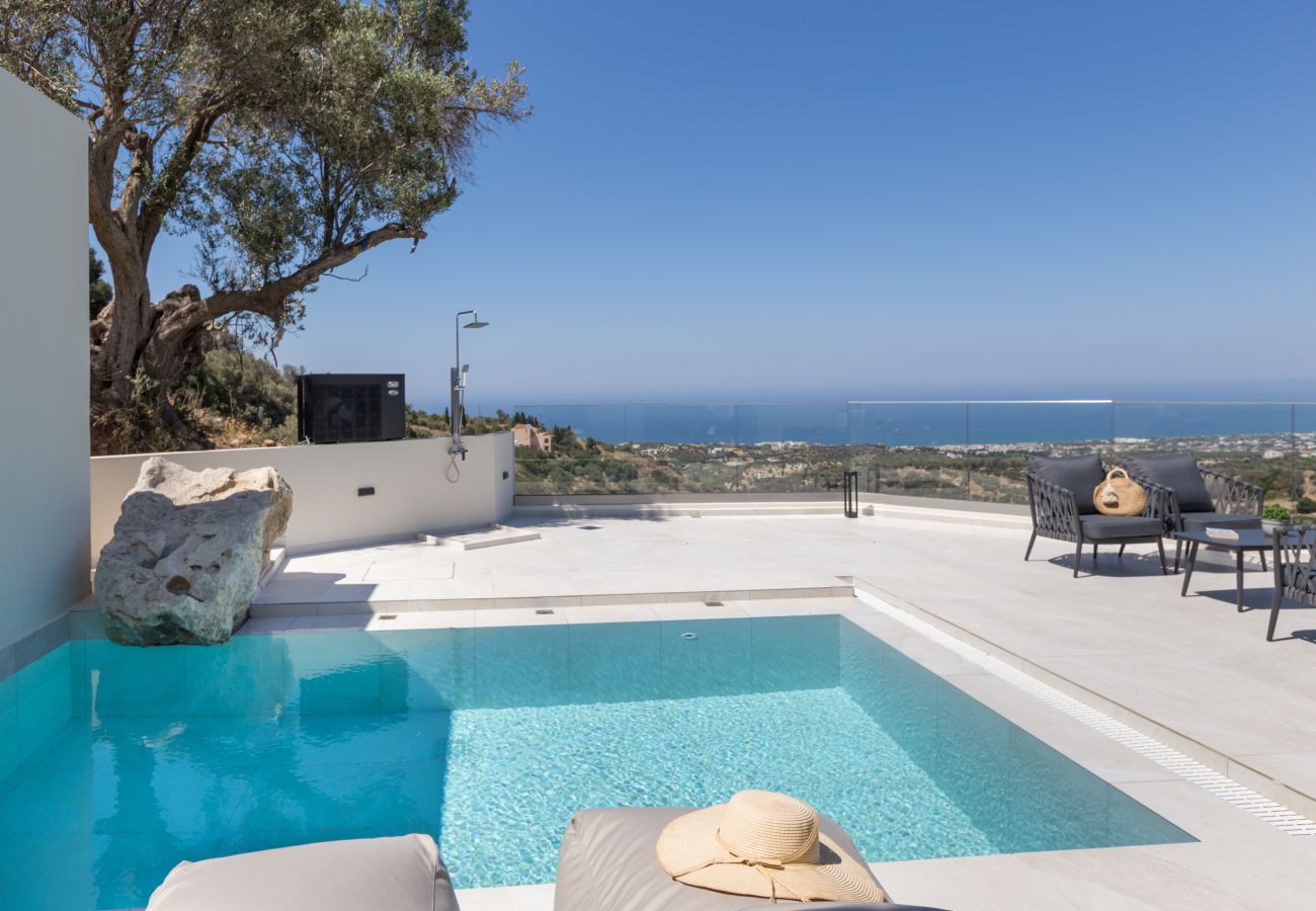 Villa in Agia Eirini - Villa Santa Irini 3 - With Heated Pool