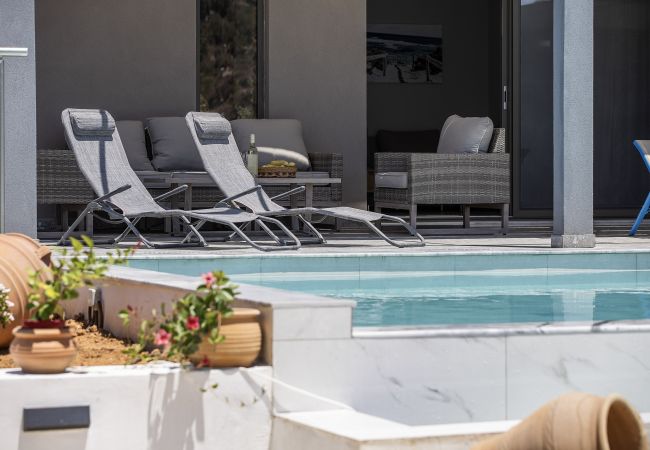 Villa in Roumeli - Villa Me - With Private Pool Villa in Roumeli - Villa Me - With Private Pool