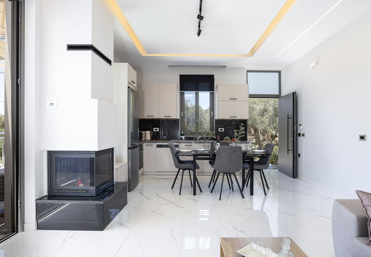 Villa in Roumeli - Villa Me - With Private Pool